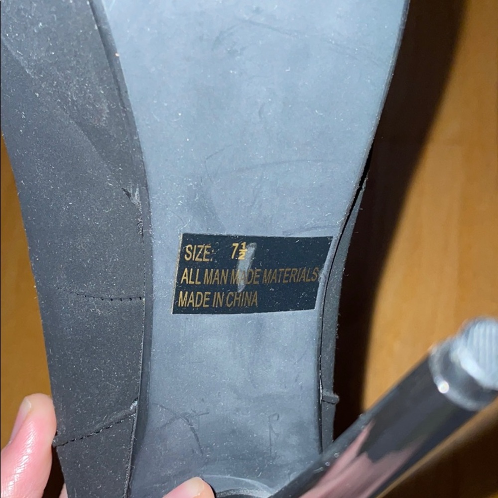 Black pumps - Picture 4 of 5